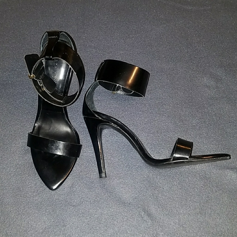 Zara Ankle Strap Heels Size 6
